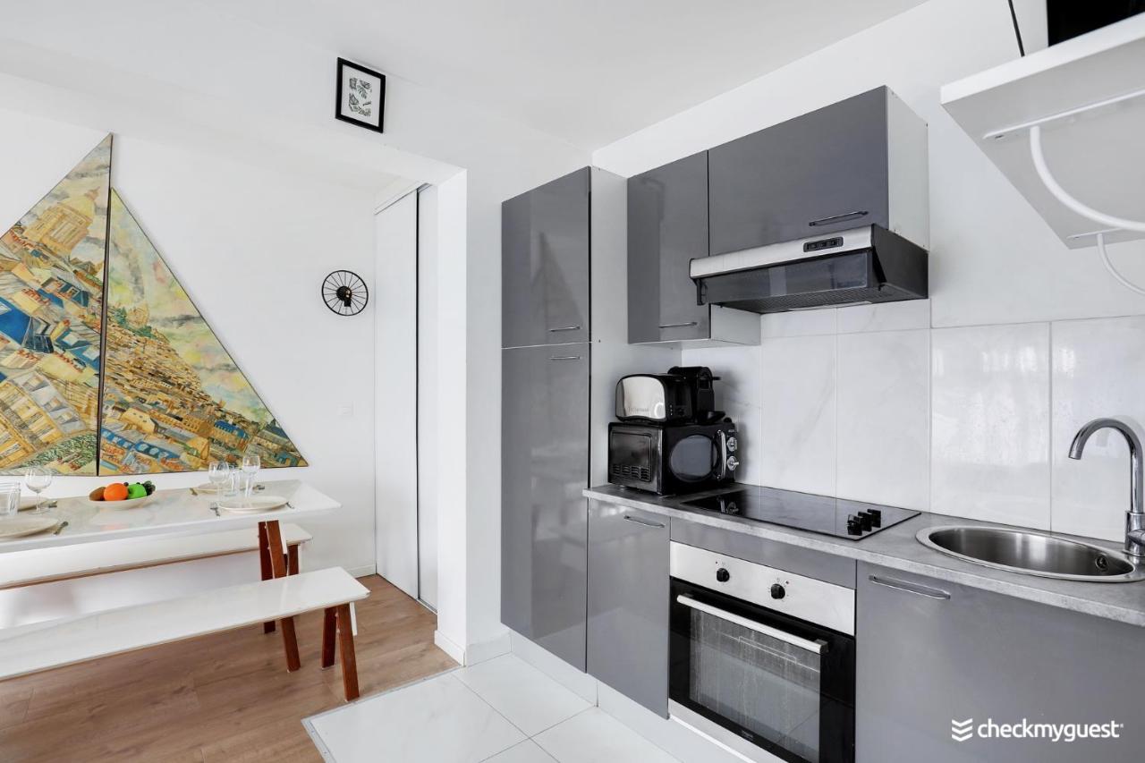 Appartement CMG Sacre Coeur Eugene Carriere à Paris Extérieur photo