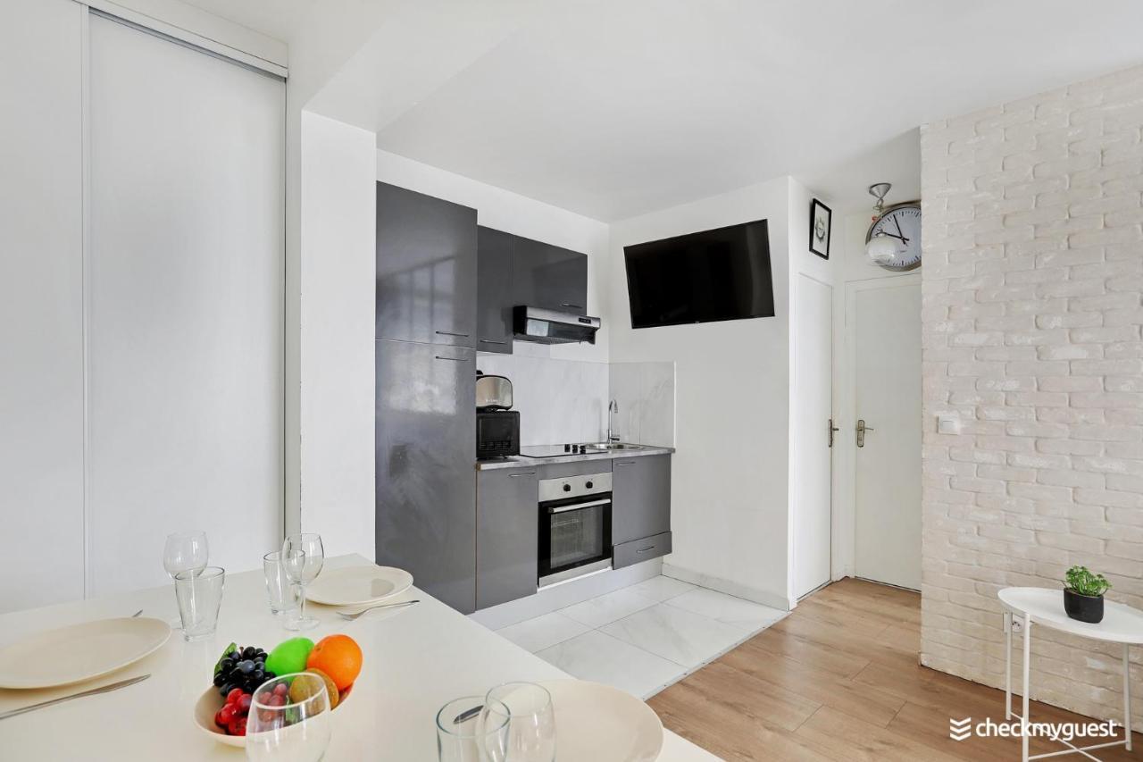 Appartement CMG Sacre Coeur Eugene Carriere à Paris Extérieur photo